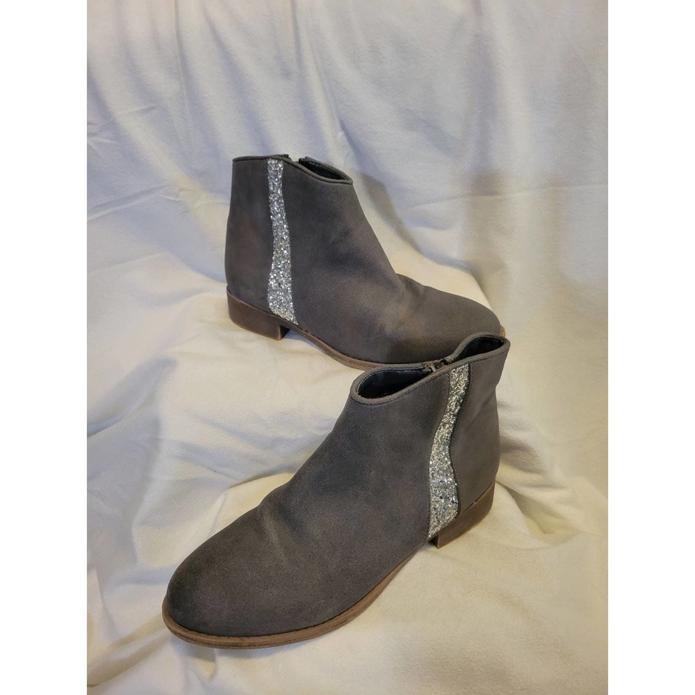 Grey Sparkle Zipper Boots size 4 youth Girl